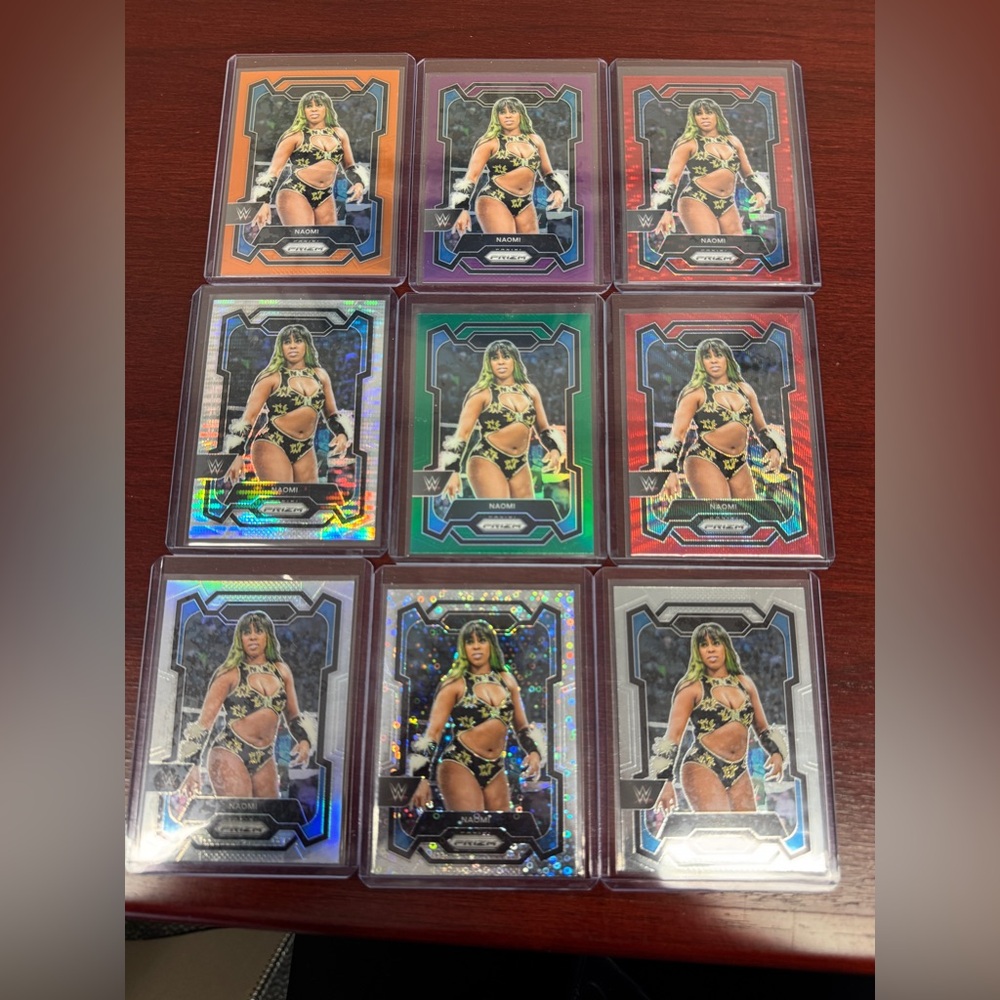 2024 WWE Panini Prizm Naomi cards
